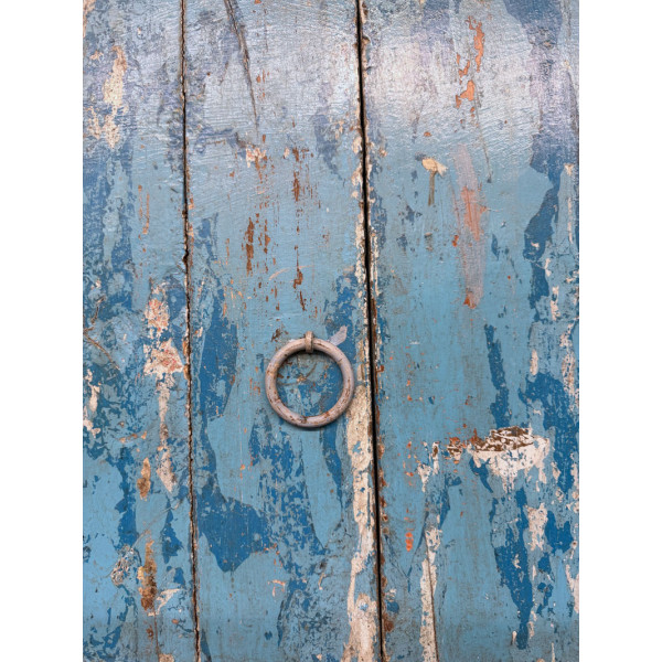 Porte indienne bleue